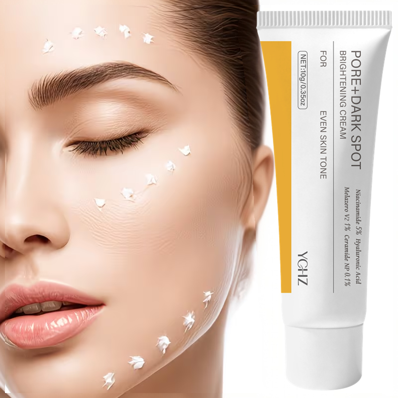 Facial Brightening and Firming - огляд і ціна Charcoal Whitening Paste